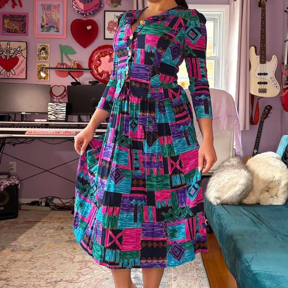 Vintage 80s retro funky print two piece skirt blazer set